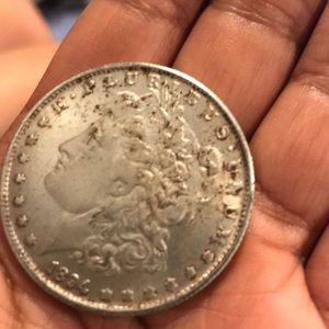 1894 coin pluribus unum